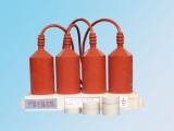 WF-CTB系列CT過(guò)電壓保護(hù)裝置，可有效防止因 CT 二次開路引起的事故，廣泛應(yīng)用于高壓開關(guān)電力系統(tǒng)，室內(nèi)高壓開關(guān)柜內(nèi)電流互感器，戶外電流互感器，箱式變電站內(nèi)電流互感器等安裝了電流感器的場(chǎng)所，應(yīng)用于CT 側(cè)的差動(dòng)繞組， 過(guò)流繞組，測(cè)量繞組，母線保護(hù)繞組，備用繞組等。