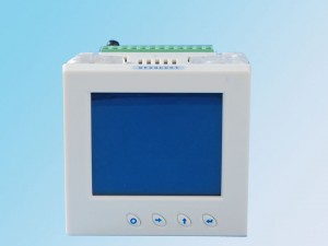 WF-97開關(guān)柜智能操控裝置，產(chǎn)品功能強(qiáng)大，使用于3KV-35KV 戶內(nèi)開關(guān)柜，中置柜、手車柜、固定柜、環(huán)網(wǎng)柜等多種開關(guān)柜。具有動(dòng)態(tài)一次模擬圖、高壓帶電顯示、自動(dòng)加熱除濕數(shù)據(jù)顯示及控制、斷路器分合狀態(tài)指示、儲(chǔ)能指示、接地開關(guān)狀態(tài)指示、小車位置指示、分合閘回路完好指示、人體感應(yīng)及柜內(nèi)照明以及無(wú)線測(cè)溫功能、語(yǔ)音防誤提示等功能，可取代現(xiàn)有的一次回路模擬圖、帶電顯示器、自動(dòng)加熱除濕控制器、斷路器分合按鈕等。并且具有RS485通訊接口，通訊協(xié)議為MODBUS通訊協(xié)議或其它指定通訊協(xié)議(選配)，能夠使開關(guān)柜進(jìn)一步智能